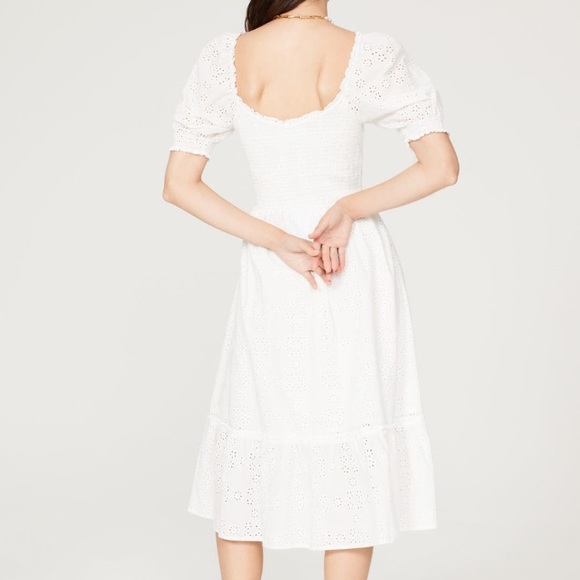 Elegant White Midi Dress - Picture 3 of 3